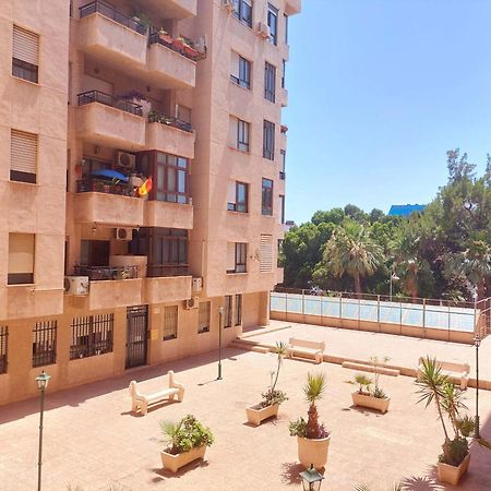 Piso Museo Del Realismo - Catedral - Alcazaba Con Parking Gratis - Super Wifi Apartment Almeria Bagian luar foto