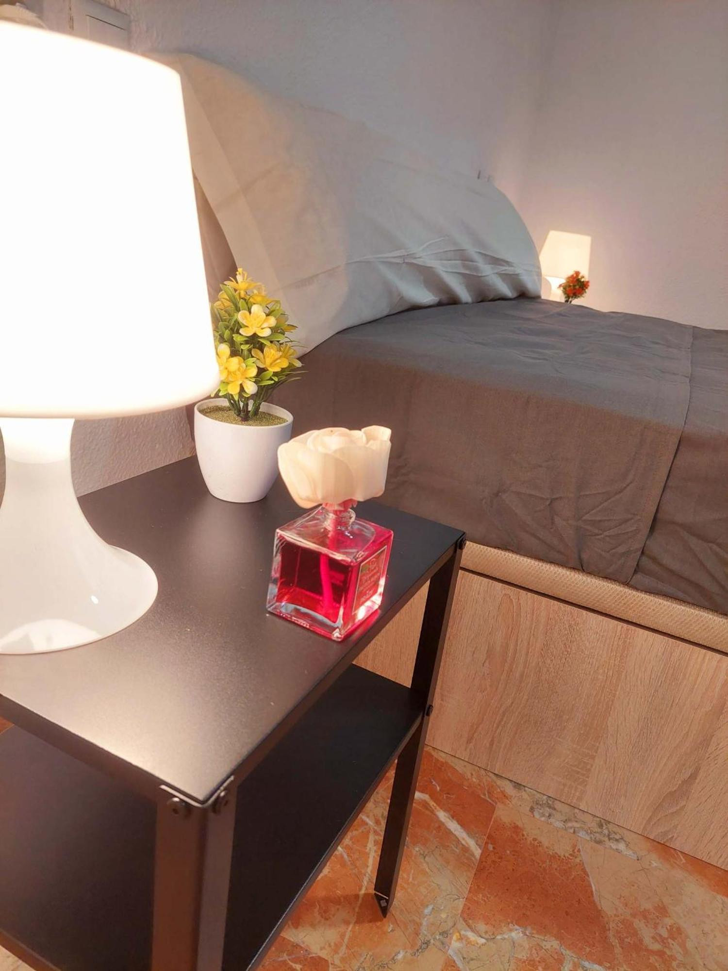 Piso Museo Del Realismo - Catedral - Alcazaba Con Parking Gratis - Super Wifi Apartment Almeria Bagian luar foto